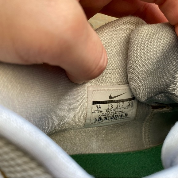 2019 Kyrie 5 GS 'Irish' size 5Y - Picture 4 of 8